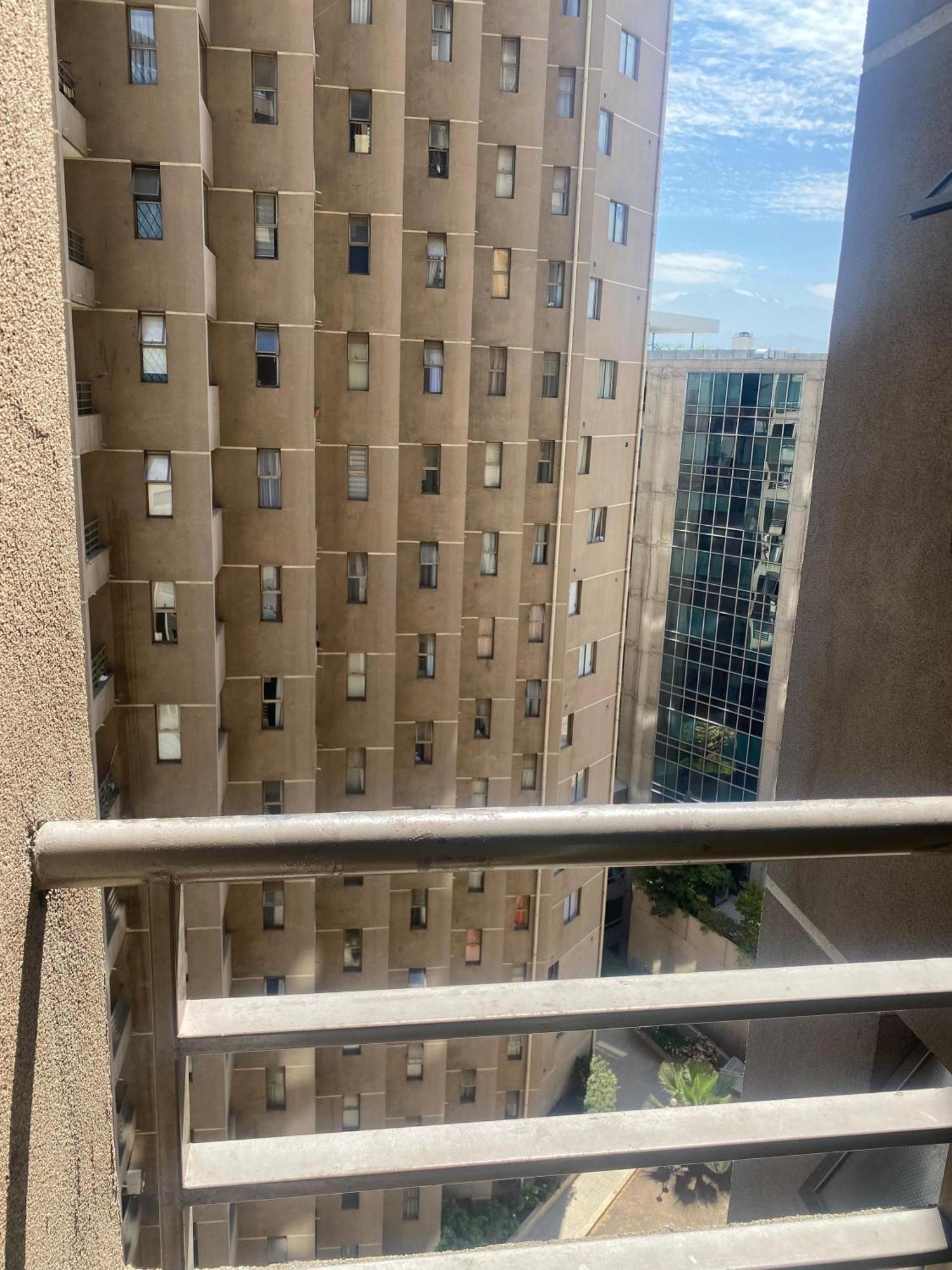Suits Merced Apartamento *
